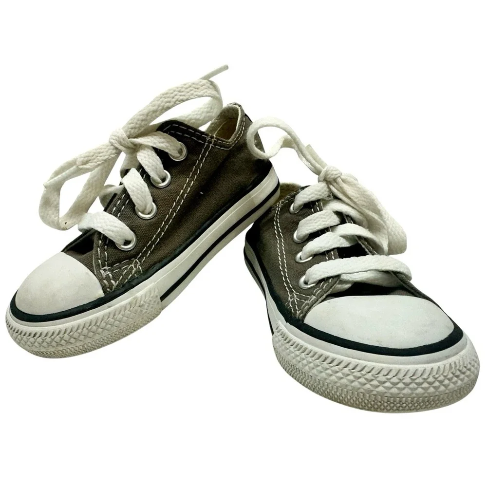 Converse Chuck‎ Taylor All Star Sneakers Infant US6 Gray Low Top 7J794
